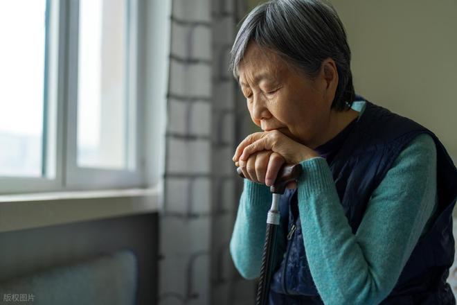 70多岁老人难道每天就剩这四件事了吗？非也他们还能做9件事(图1)