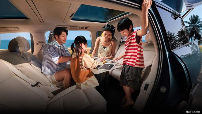 领克900用销量证明这才是高端混动SUV的正确打开方式(图4)