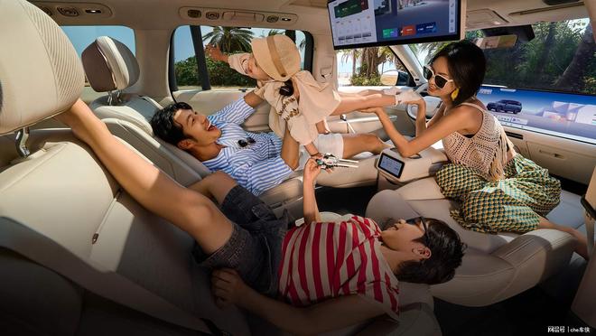 领克900用销量证明这才是高端混动SUV的正确打开方式(图3)