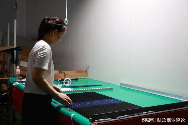 告别中年专属一群钓具“门外汉”正在拼多多改变“钓鱼佬”群像(图3)