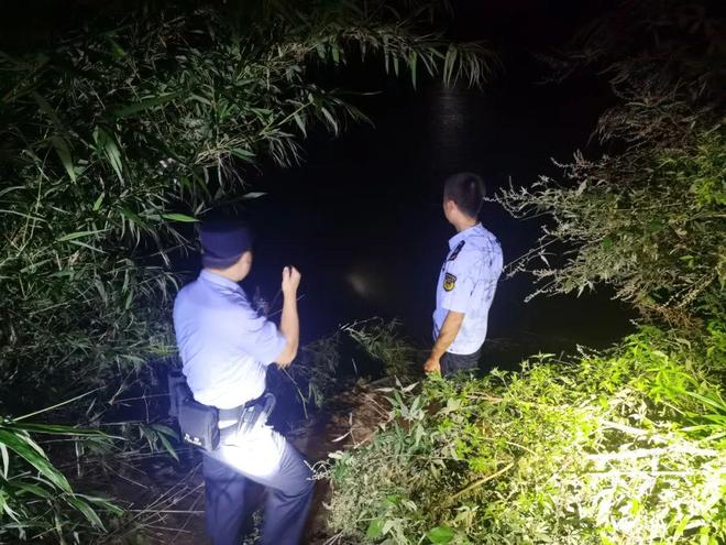 【一线传真】重庆公安构建生态警务新机制筑牢巴渝生态安全屏障(图2)