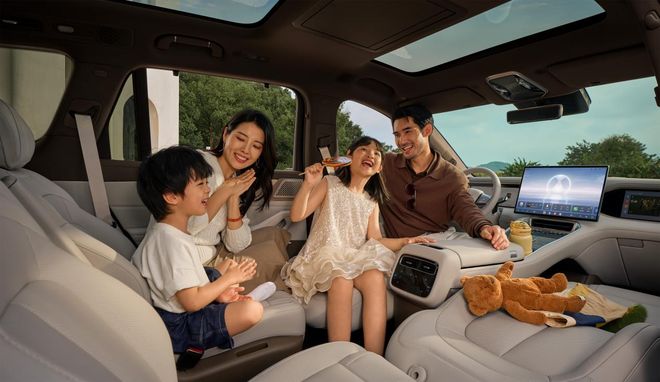 别再说豪华六座贵！腾势N8L的“五心体验”2998万全家打包带走(图4)