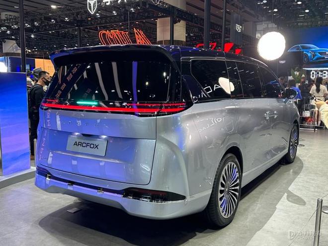 别克至境世家吉利银河V900领衔2025款广州车展重磅MPV汇总(图29)