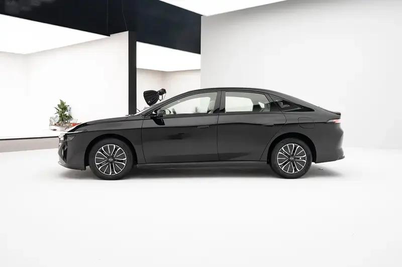 12月上市新车汇总别克至境世家岚图追光L领衔(图26)