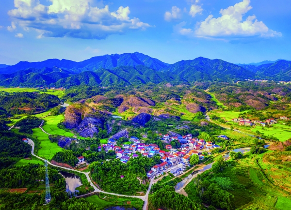 非凡“十四五”｜江畔新潮涌奋楫正当时——临湘市“十四五”经济社会发展回眸@湖南日报(图4)