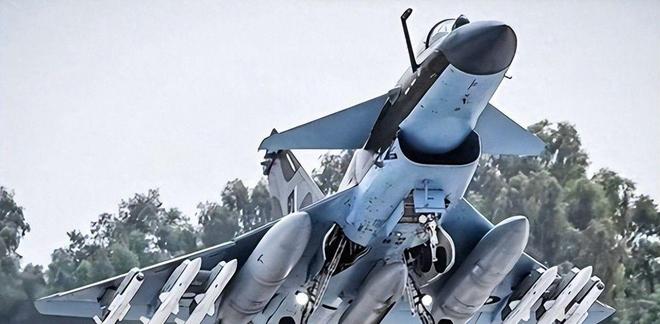 西方军事专家：“只有卢旺达心里清楚中国才是最强超级大国”(图5)