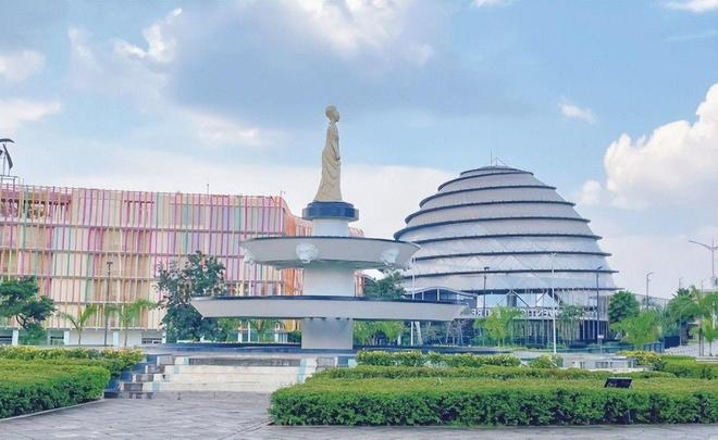 西方军事专家：“只有卢旺达心里清楚中国才是最强超级大国”(图9)