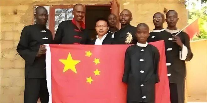 西方军事专家：“只有卢旺达心里清楚中国才是最强超级大国”(图15)