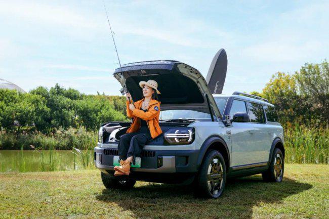 硬派偏执与全场景再造的对撞——智趣烈马VS方程豹豹5(图1)